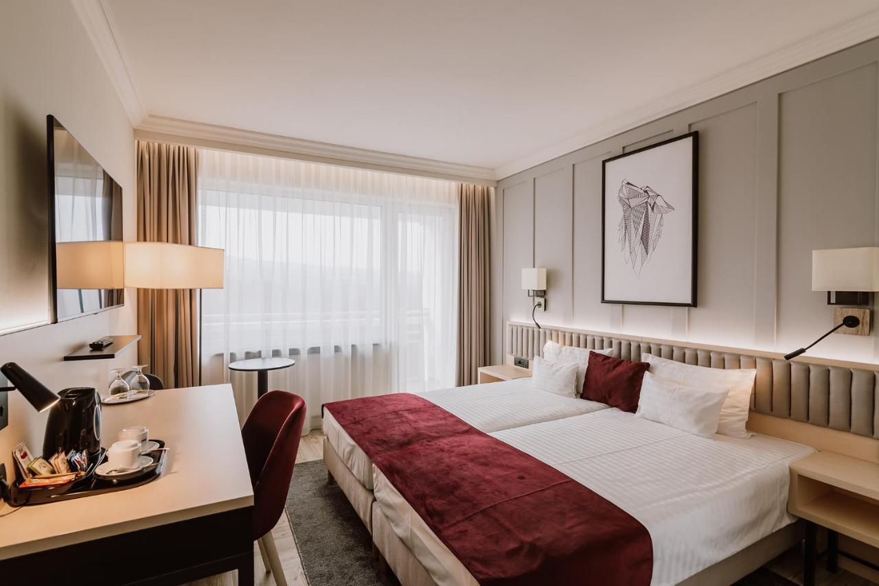 Ensana Sovata Hotel Екстериор снимка