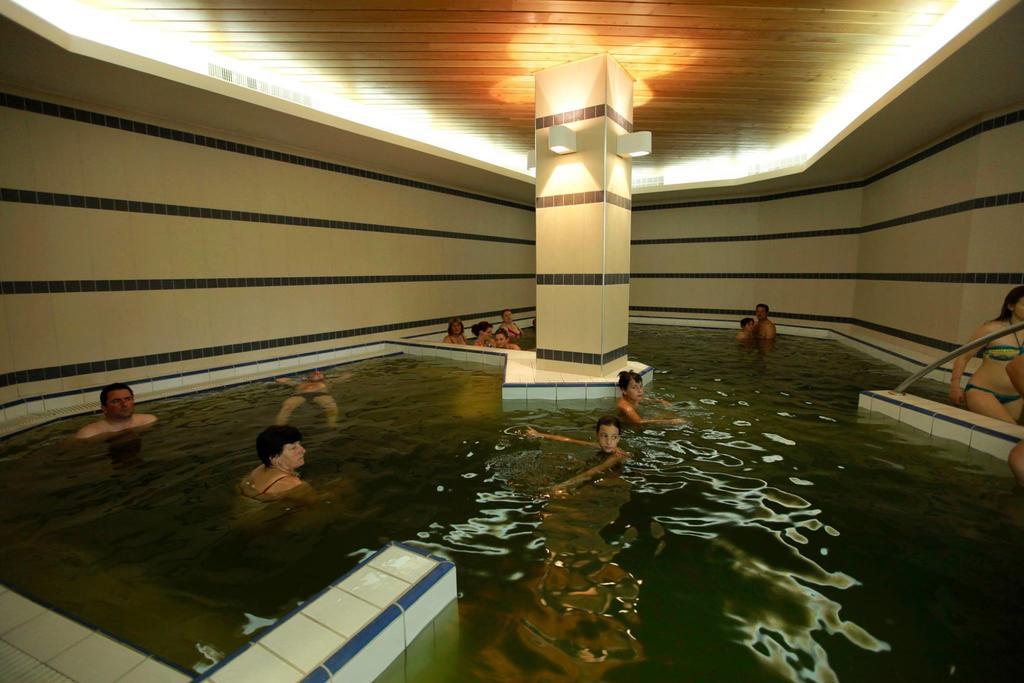 Ensana Sovata Hotel Екстериор снимка