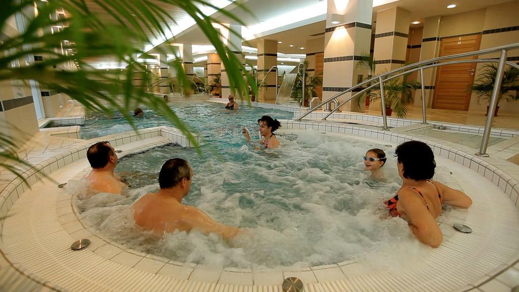 Ensana Sovata Hotel Екстериор снимка