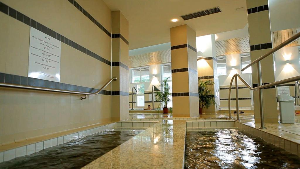 Ensana Sovata Hotel Екстериор снимка