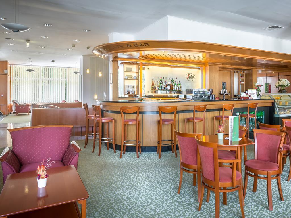 Ensana Sovata Hotel Екстериор снимка